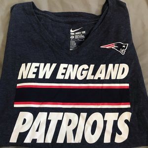 Nike New England Patriots V Neck T-Shirt